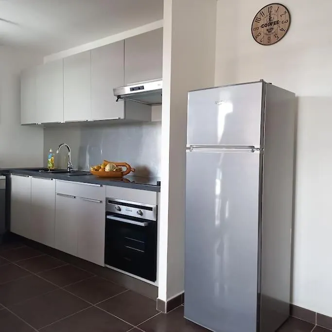 Beau Meuble F3- Vue Mer Le Moule Guadeloupe